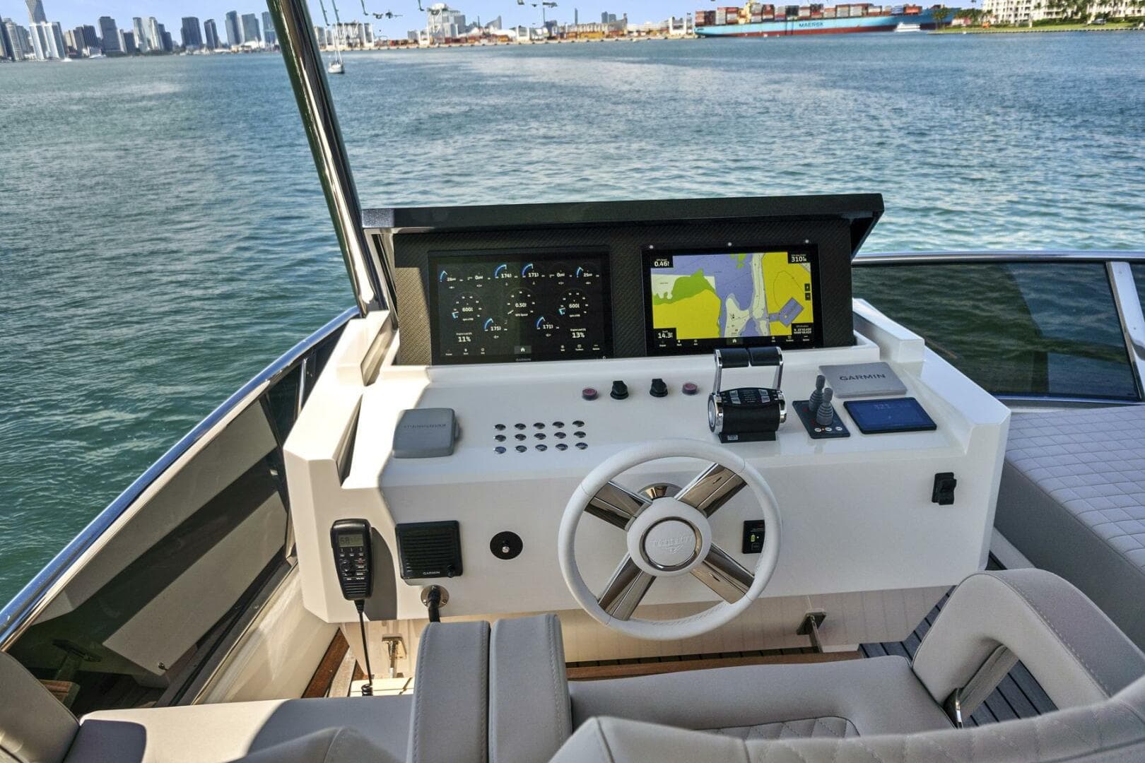 2023 Astondoa 66 Flybridge photo 15