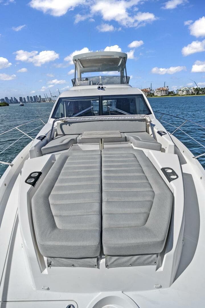 2019 Sunseeker Manhattan 66 photo 9