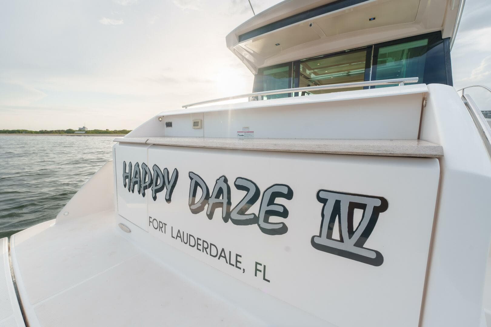 2017 Tiara Yachts C53 Coupe photo 14
