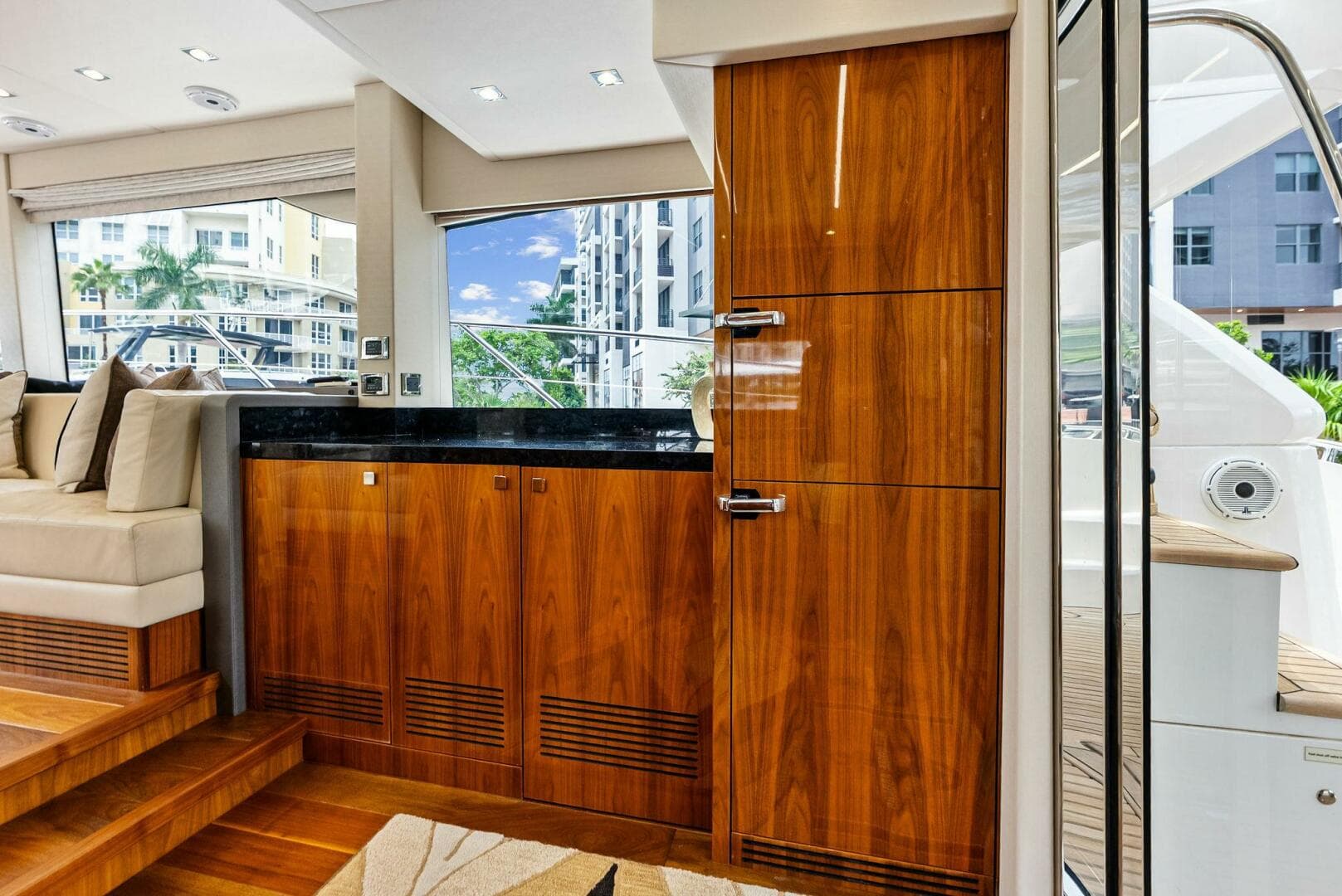 2020 Sunseeker Manhattan 52 photo 37