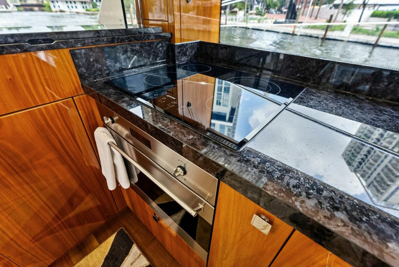 2020 Sunseeker Manhattan 52 photo 40