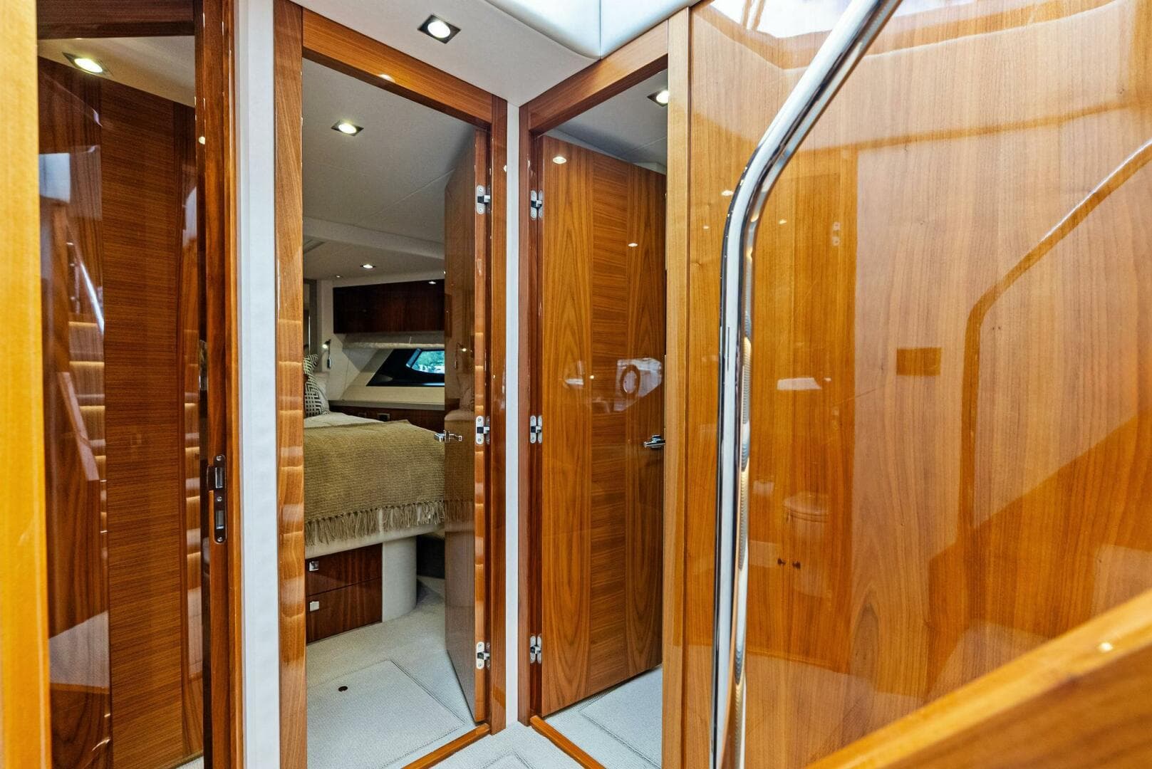 2020 Sunseeker Manhattan 52 photo 50