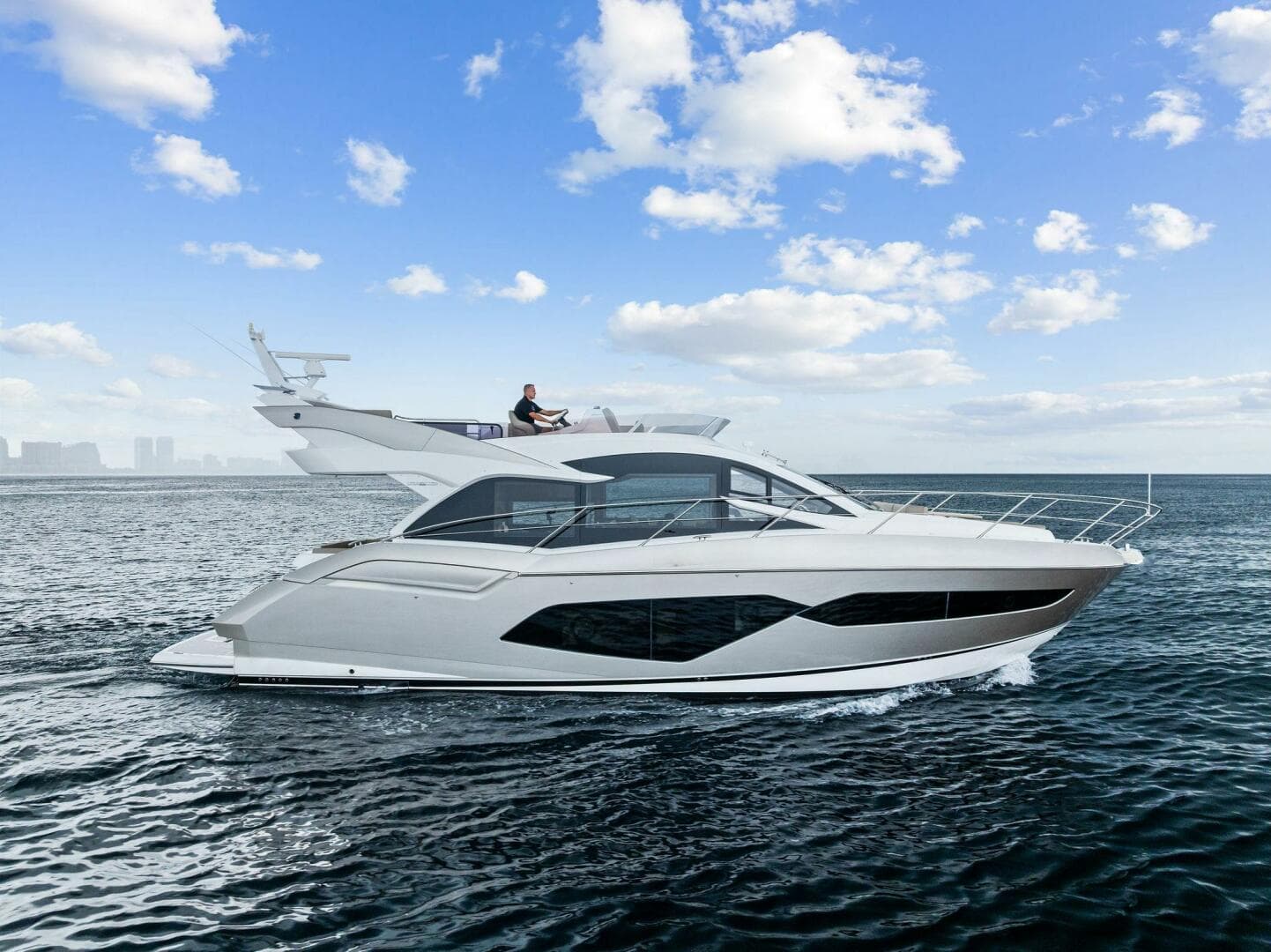 2020 Sunseeker Manhattan 52 photo 9