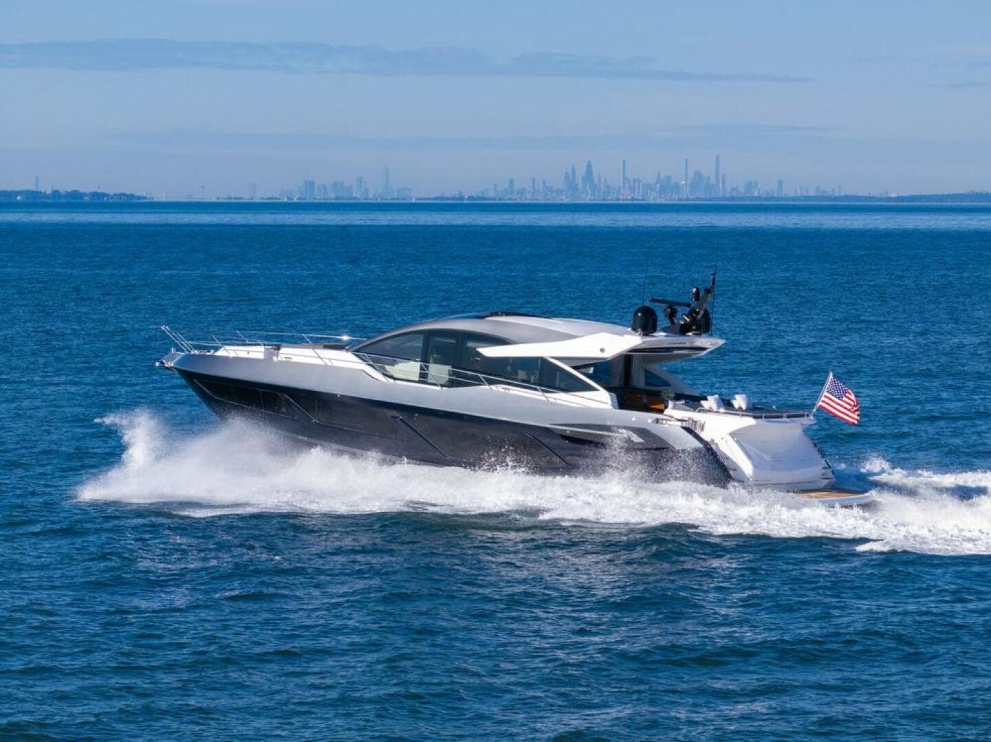 2020 Sunseeker Predator photo 13