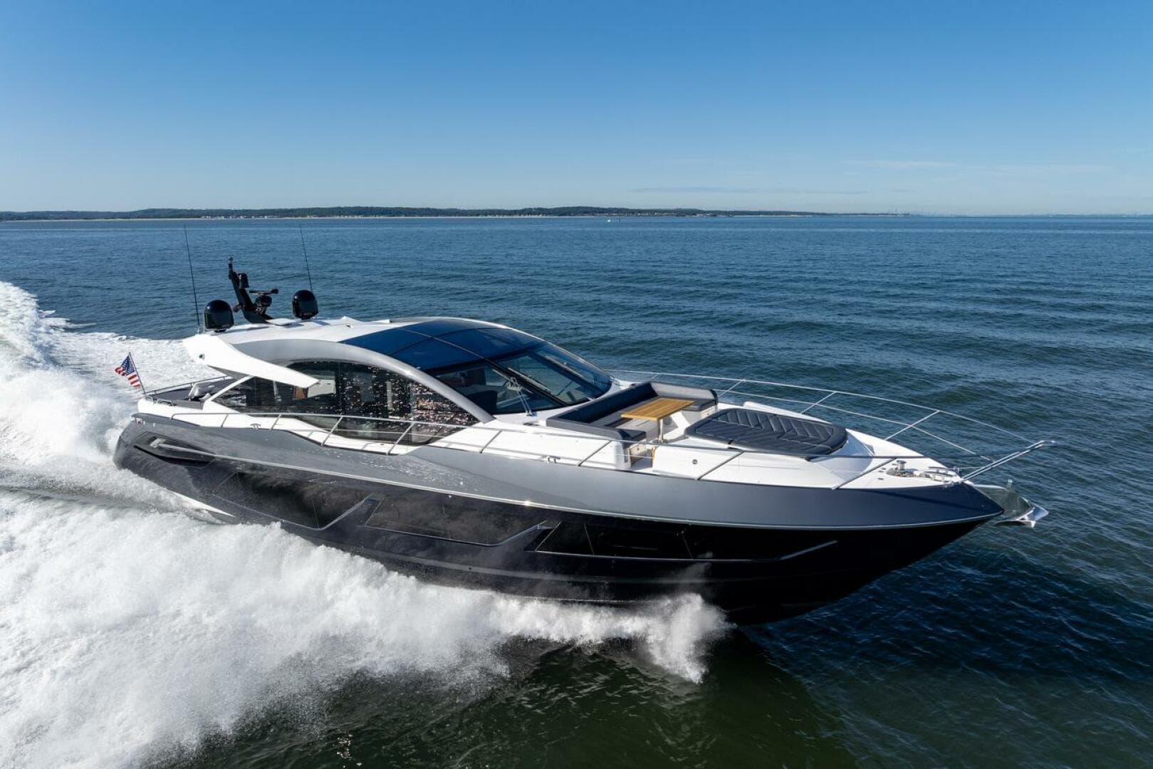 2020 Sunseeker Predator photo 22