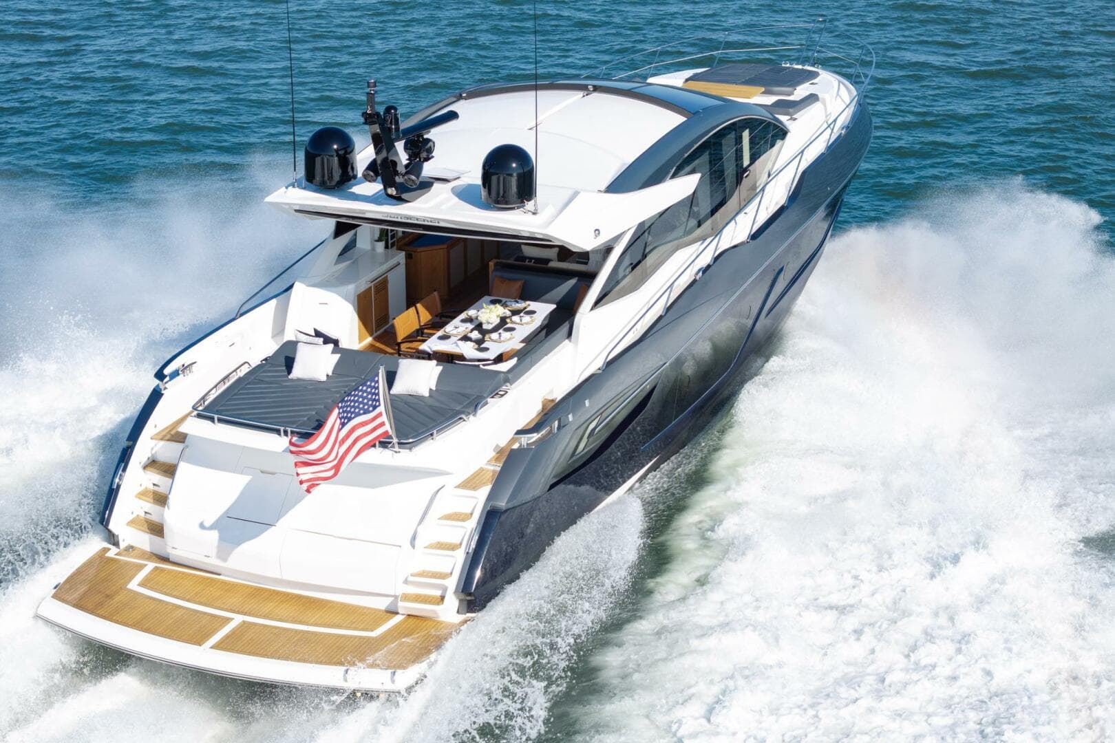 2020 Sunseeker Predator photo 23