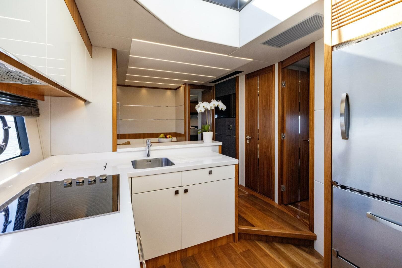 2020 Sunseeker Predator photo 53