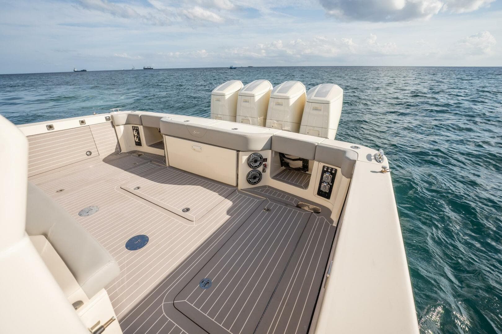 2023 Scout 530 LXF photo 24