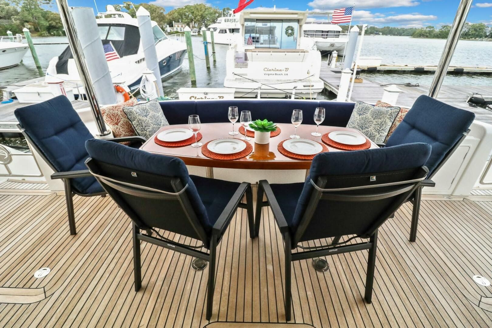 2016 Horizon PC52 photo 33