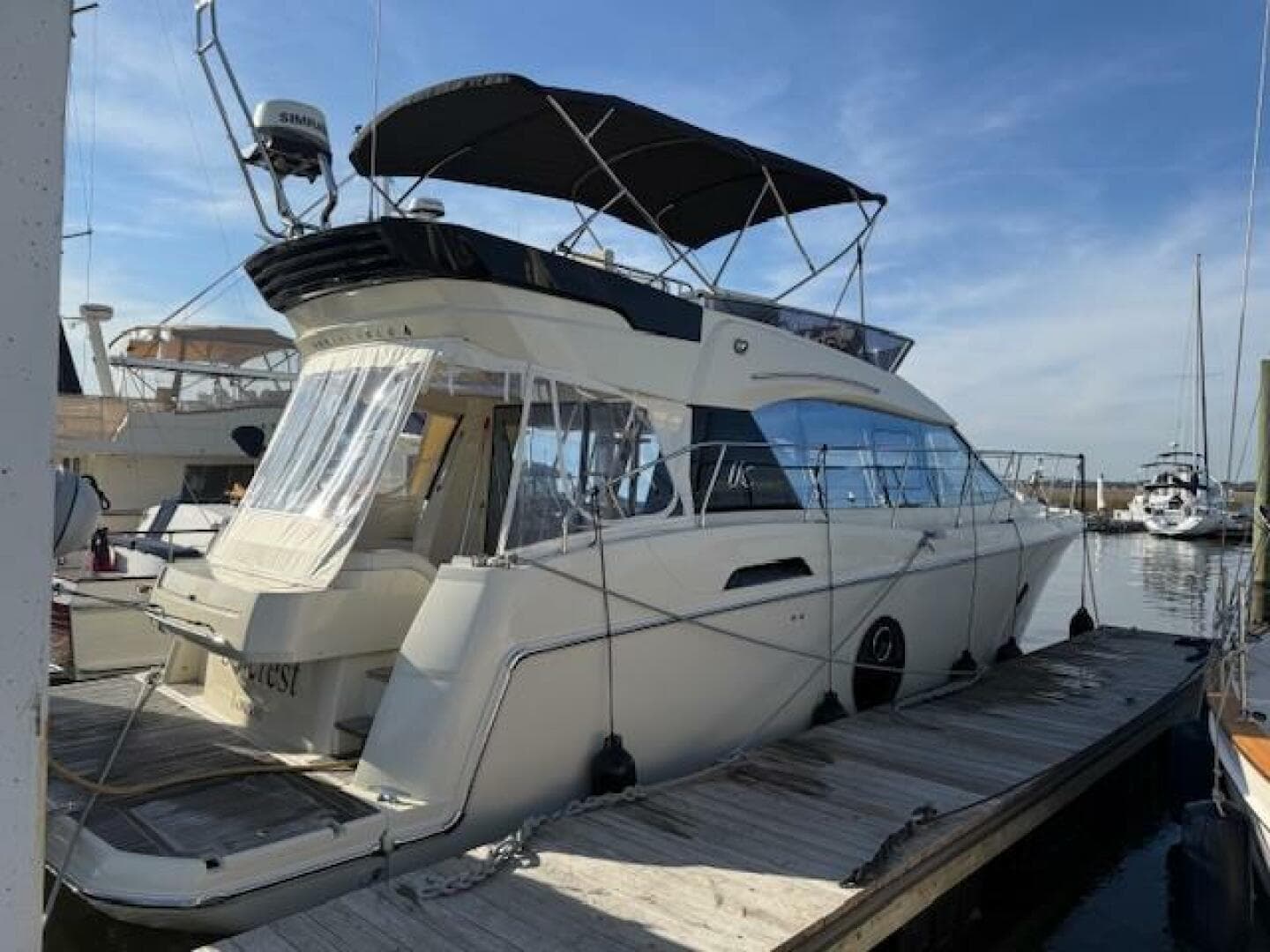 2017 Beneteau Monte Carlo 4 photo 6