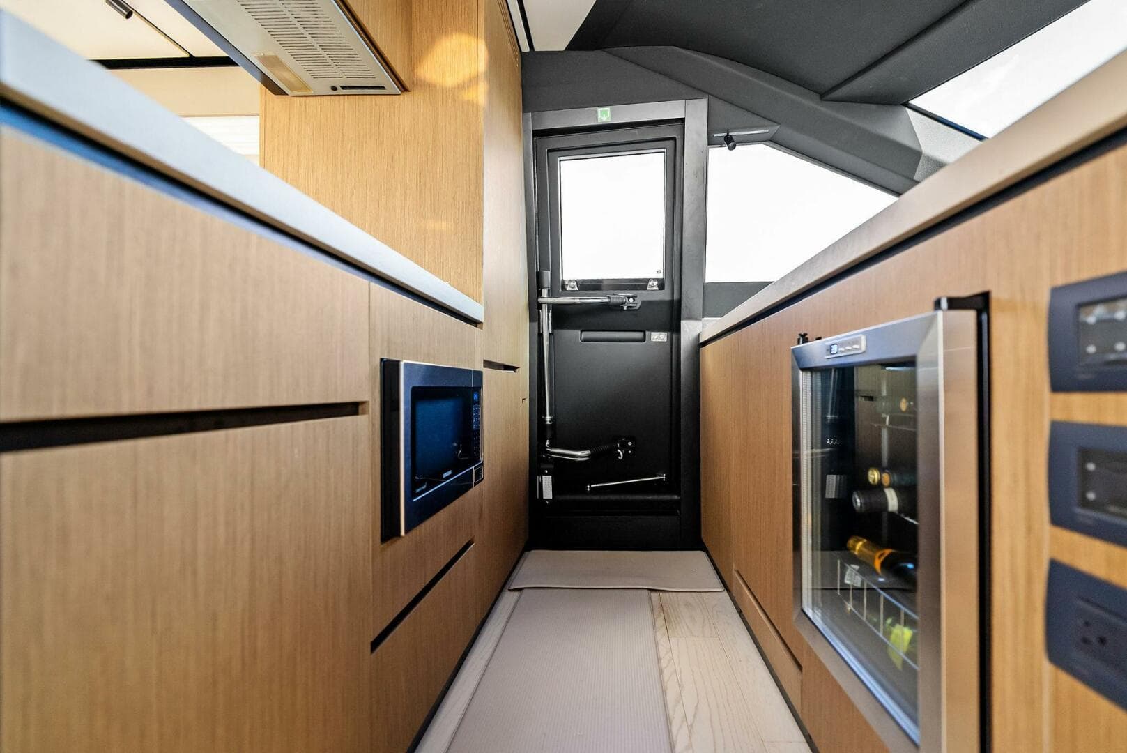 2024 Ferretti Yachts 720 photo 58