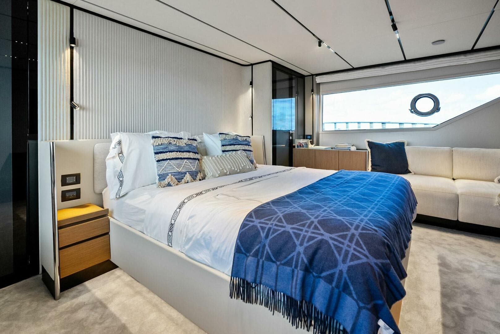 2024 Ferretti Yachts 720 photo 84