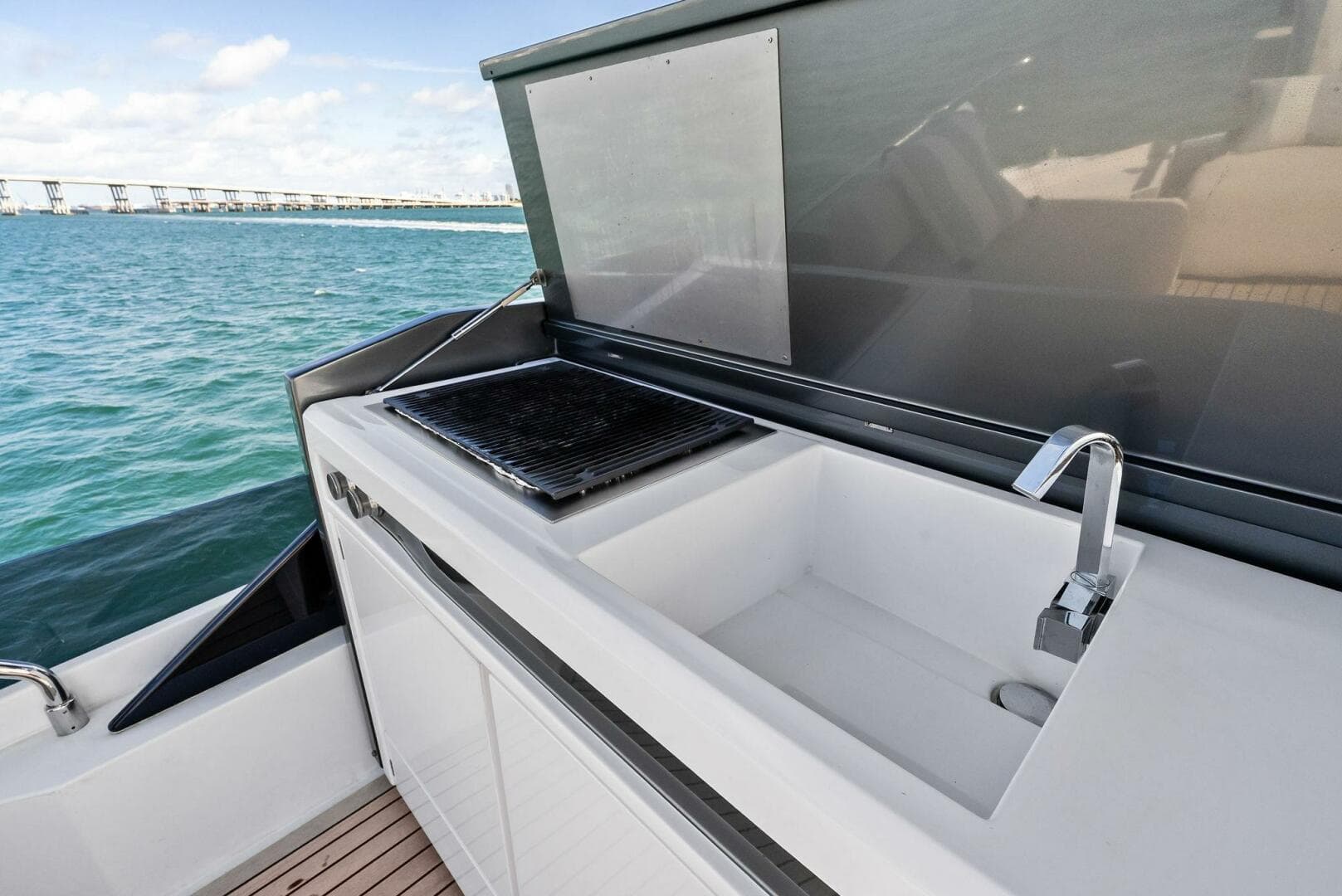 2024 Ferretti Yachts 720 photo 21