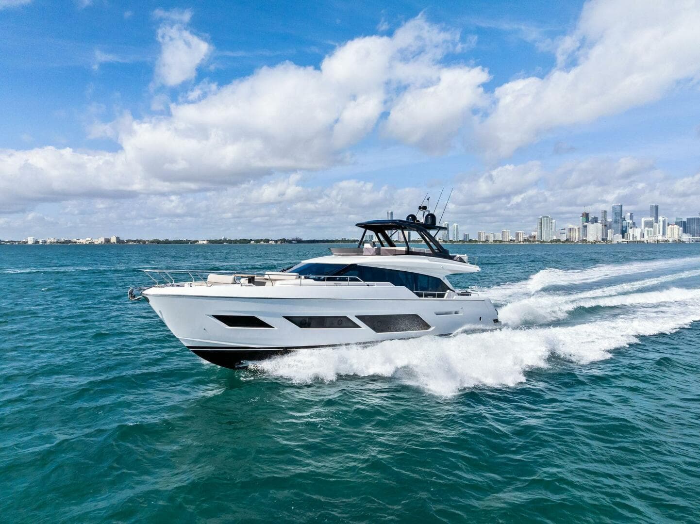 2024 Ferretti Yachts 720 photo 13
