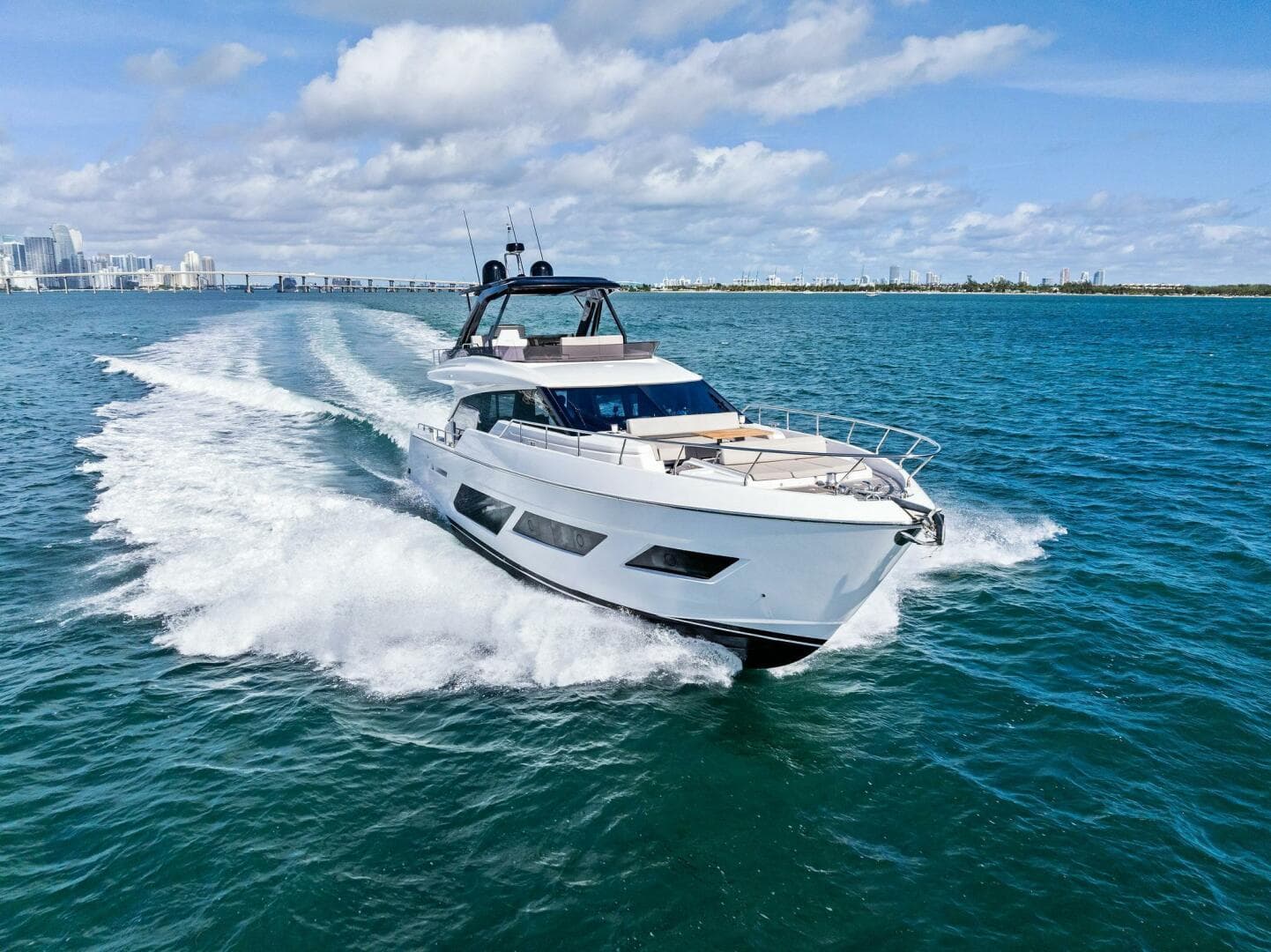 2024 Ferretti Yachts 720 photo 12