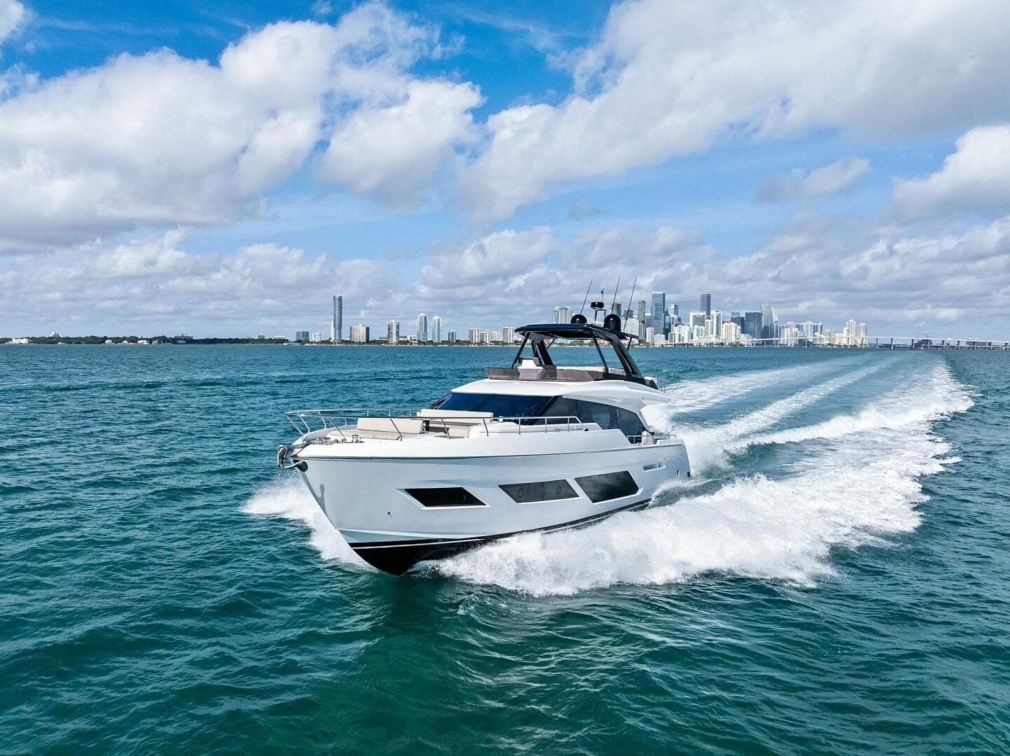 2024 Ferretti Yachts 720 photo 10