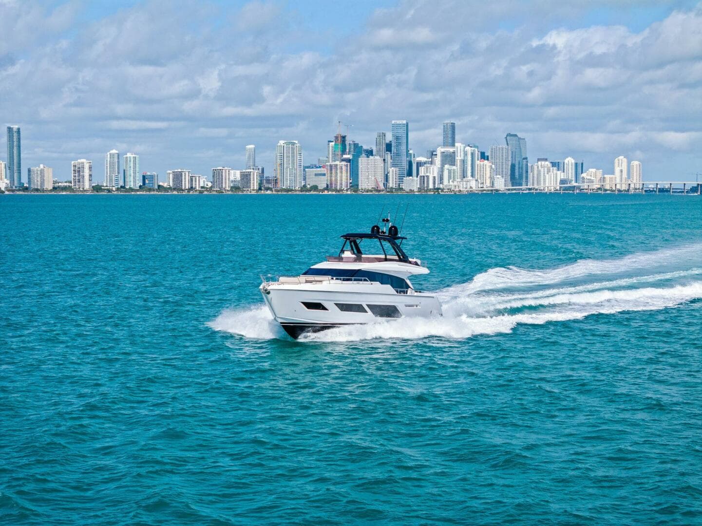 2024 Ferretti Yachts 720 photo 8
