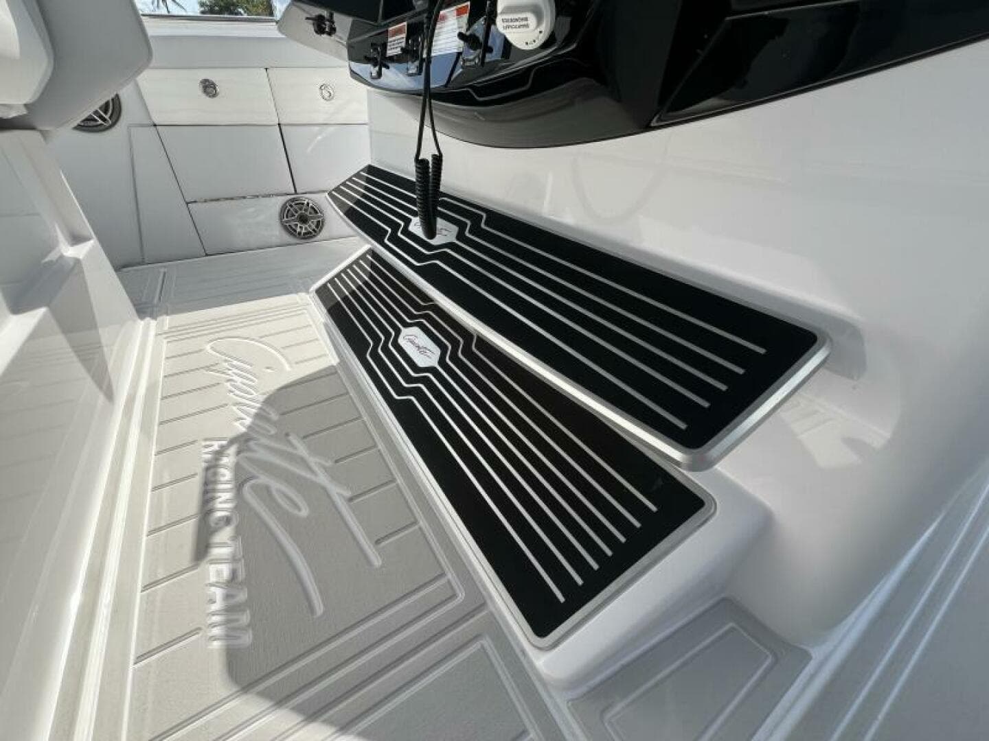 2025 Cigarette NightHawk photo 41