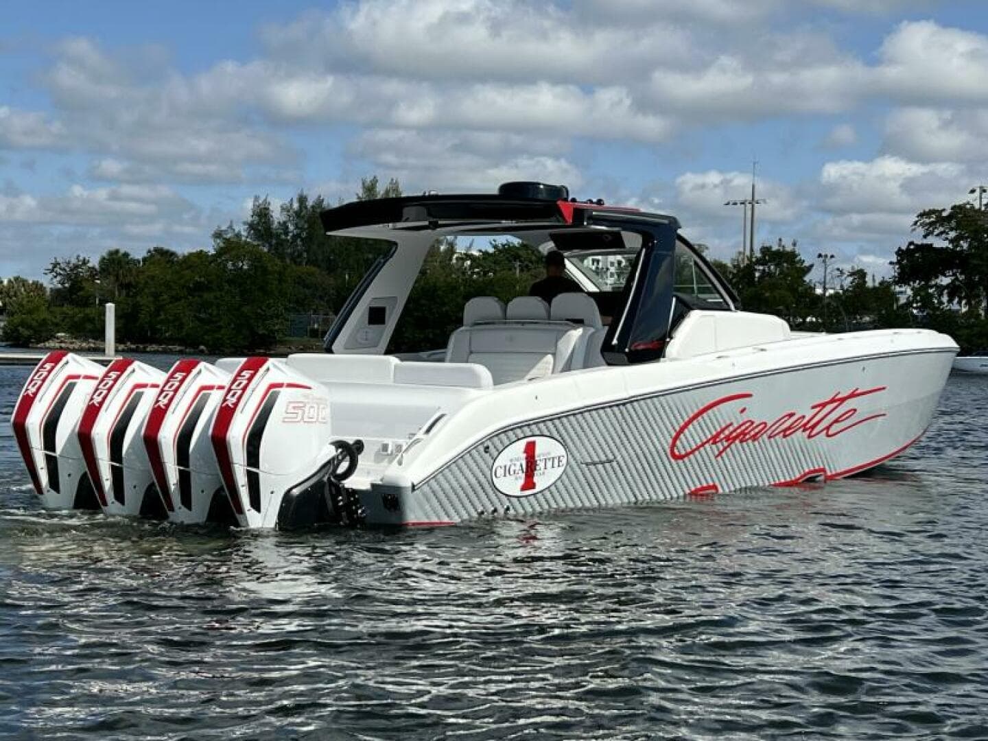 2025 Cigarette NightHawk photo 4