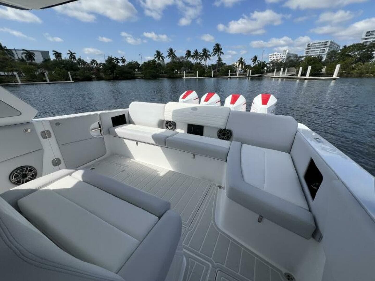 2025 Cigarette NightHawk photo 16