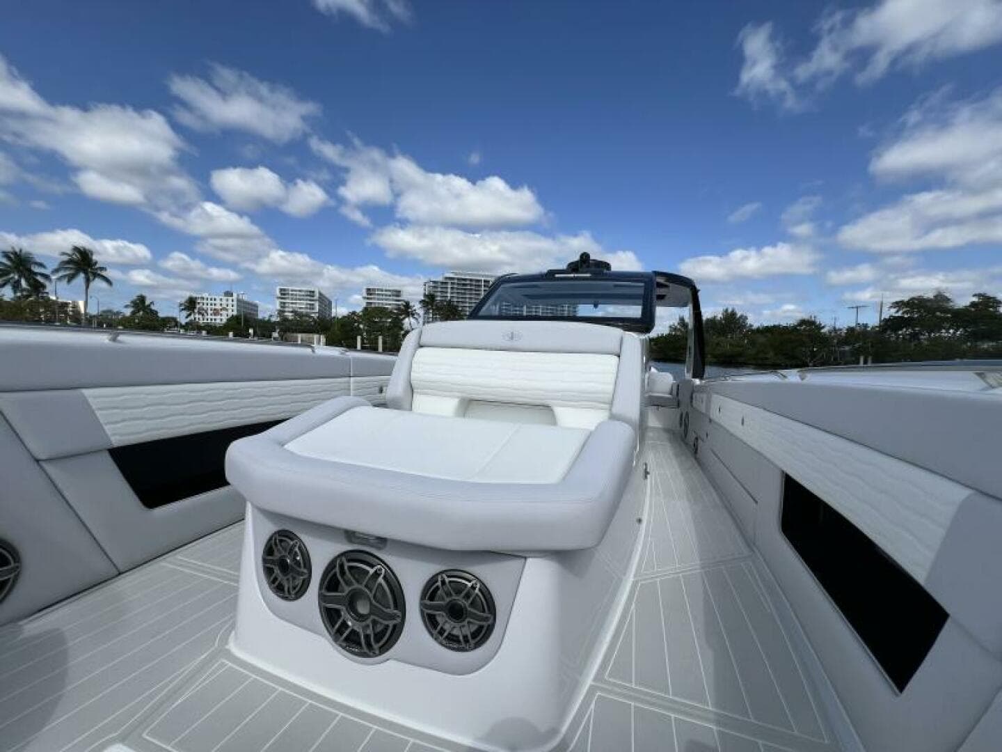 2025 Cigarette NightHawk photo 31