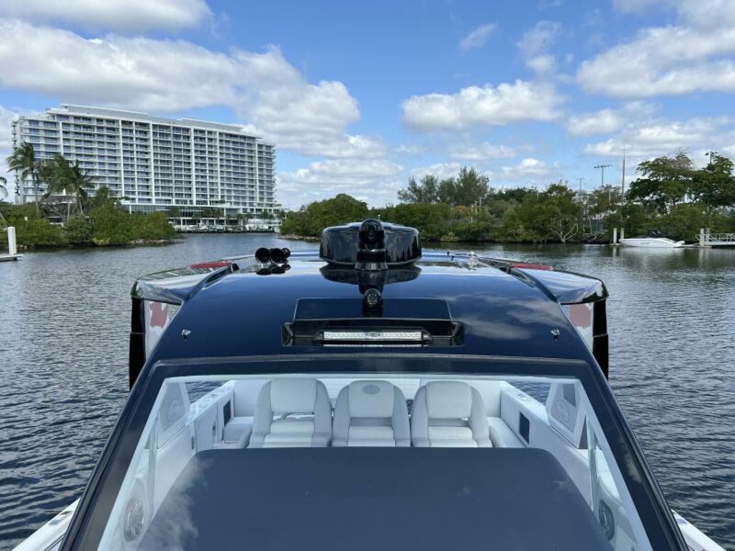 2025 Cigarette NightHawk photo 33