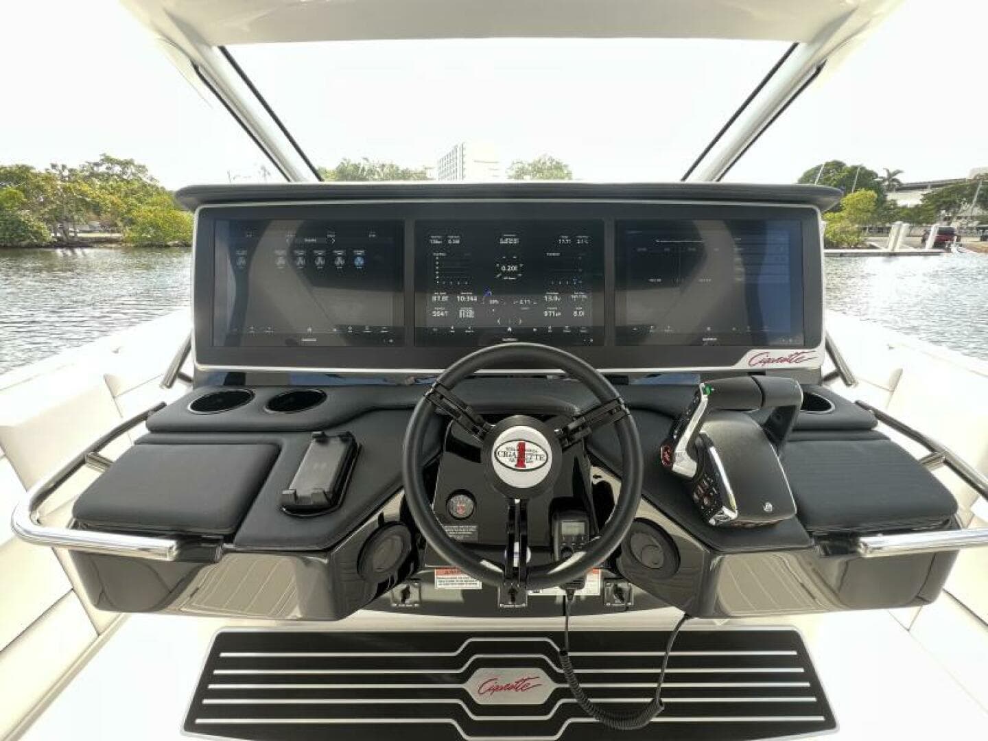 2025 Cigarette NightHawk photo 23