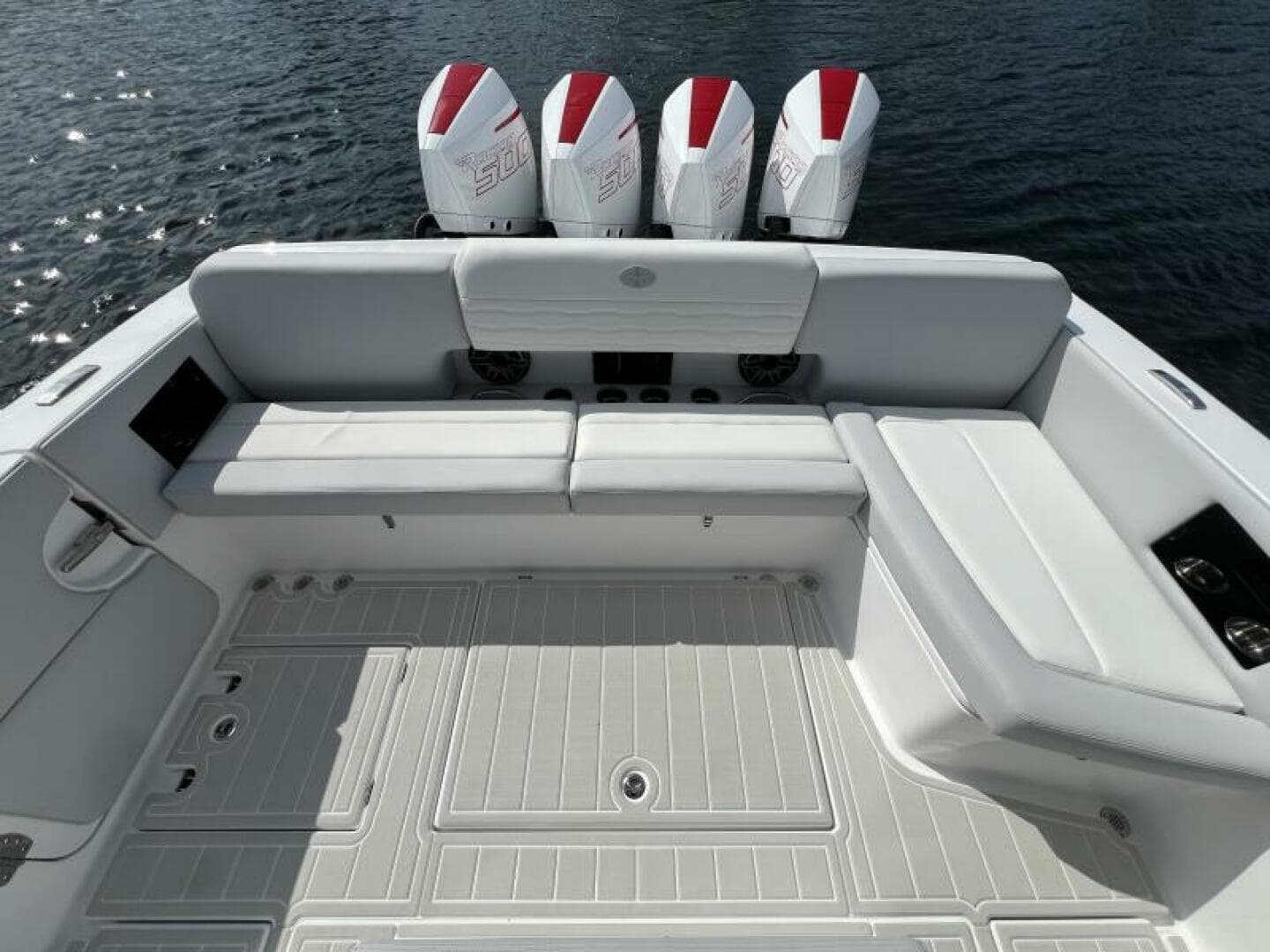 2025 Cigarette NightHawk photo 12