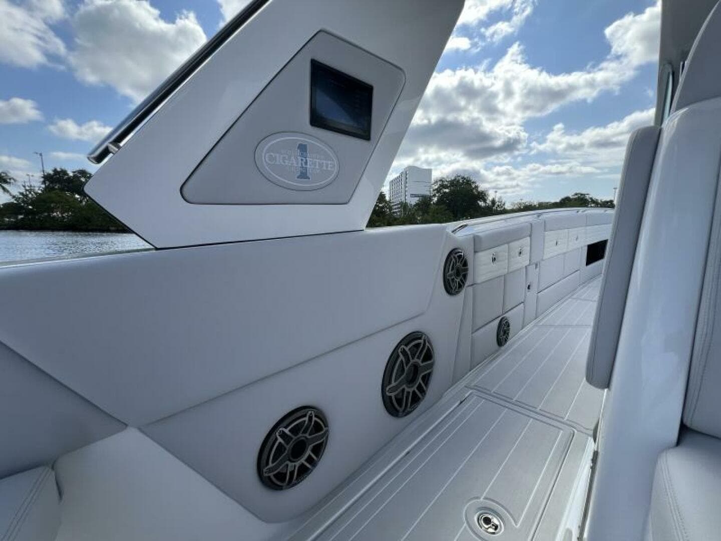 2025 Cigarette NightHawk photo 40