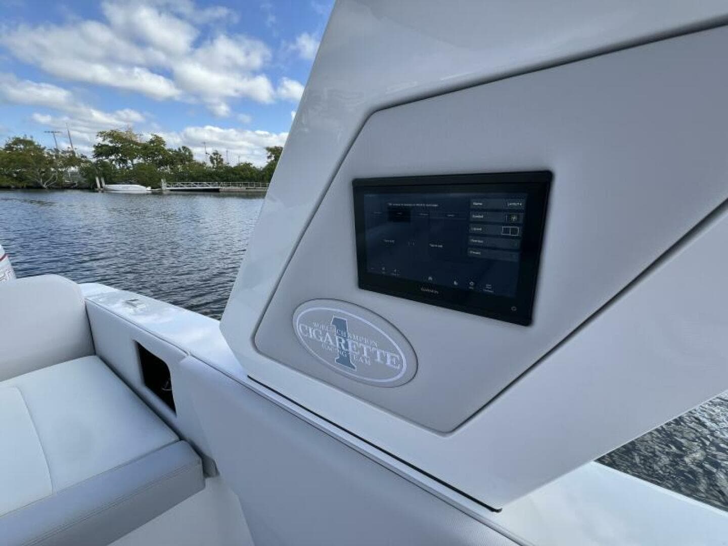 2025 Cigarette NightHawk photo 39