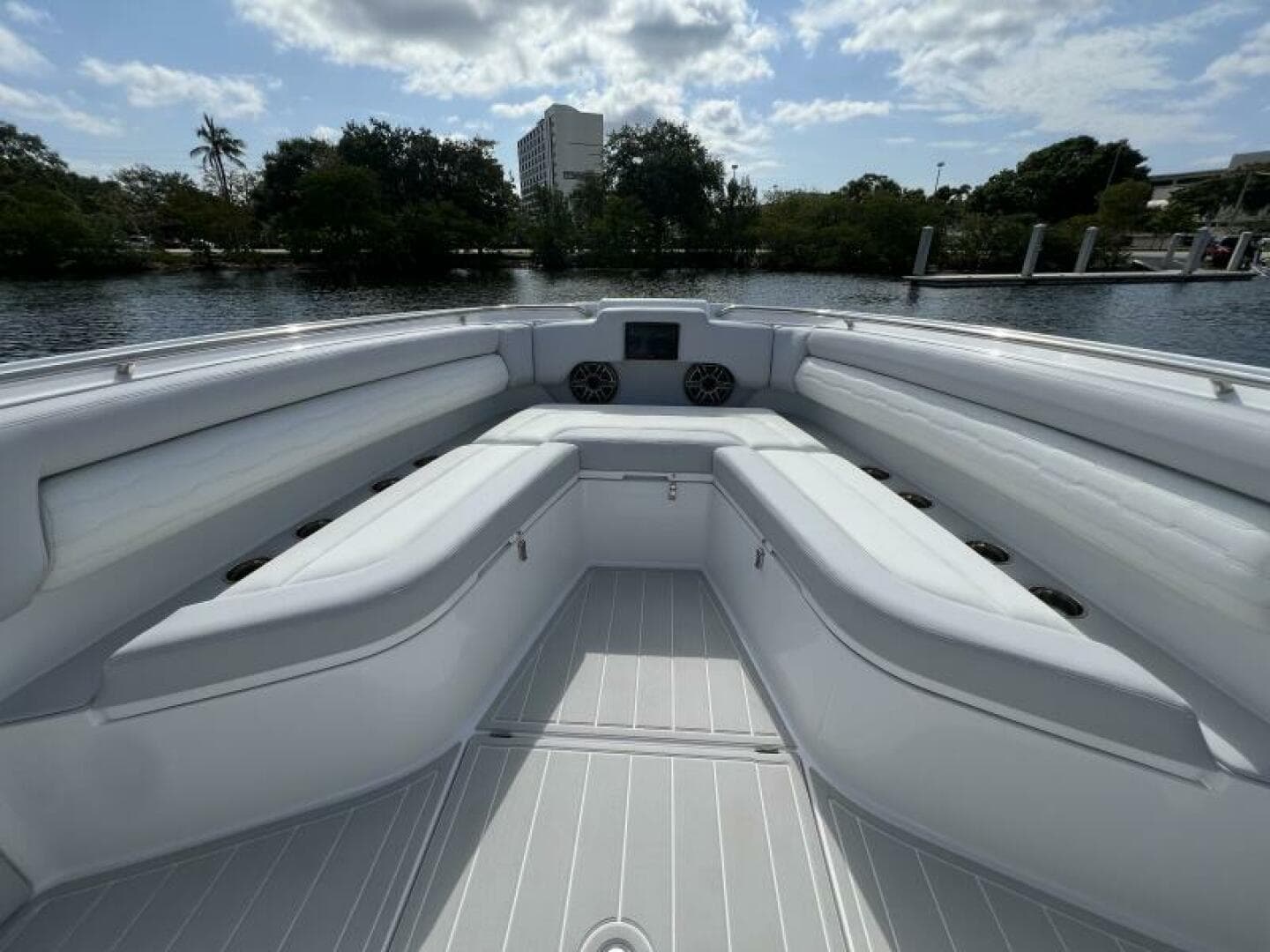 2025 Cigarette NightHawk photo 28