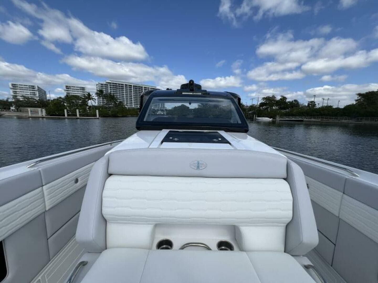 2025 Cigarette NightHawk photo 32