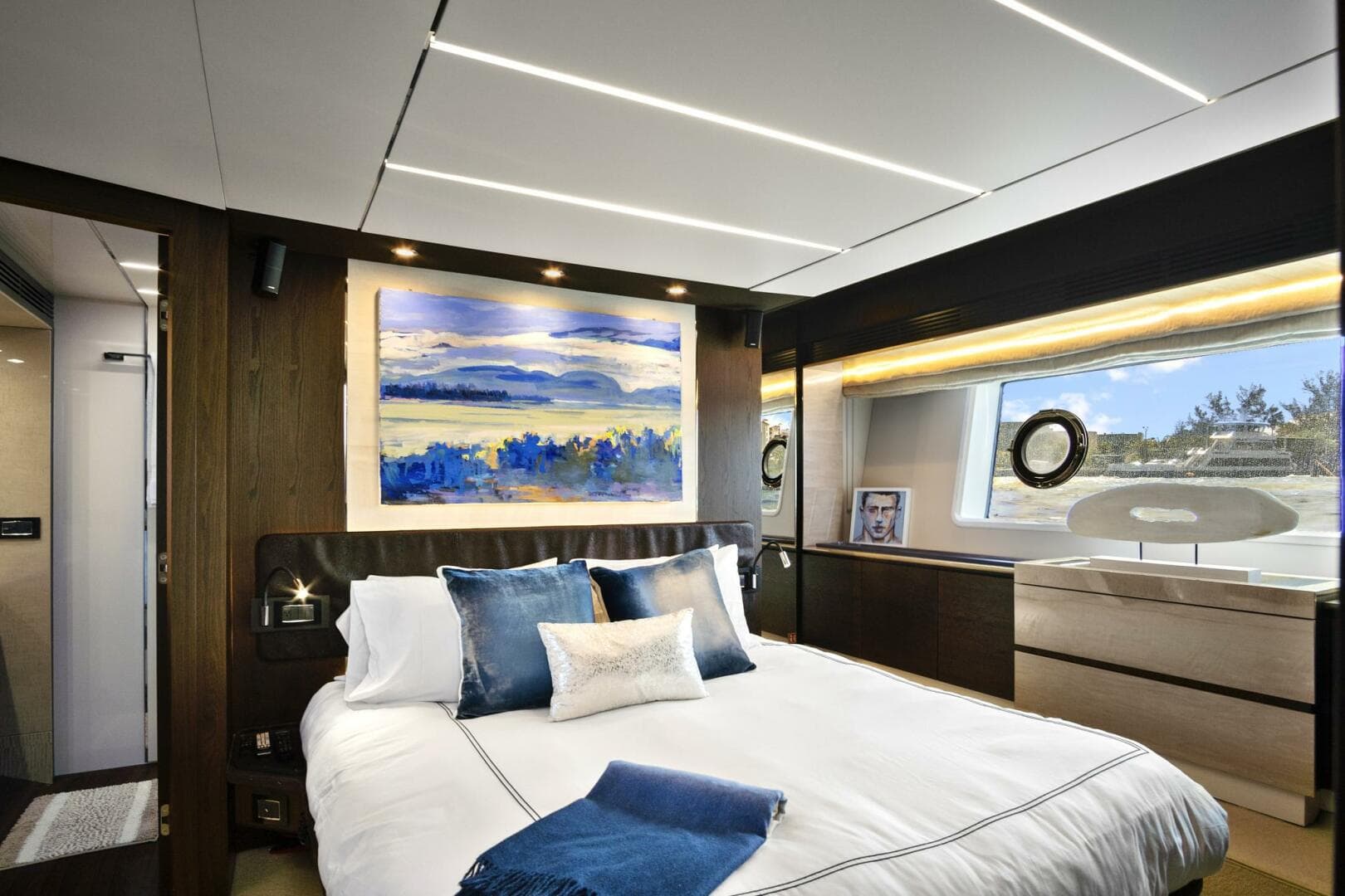 2017 Azimut 72 Flybridge photo 35