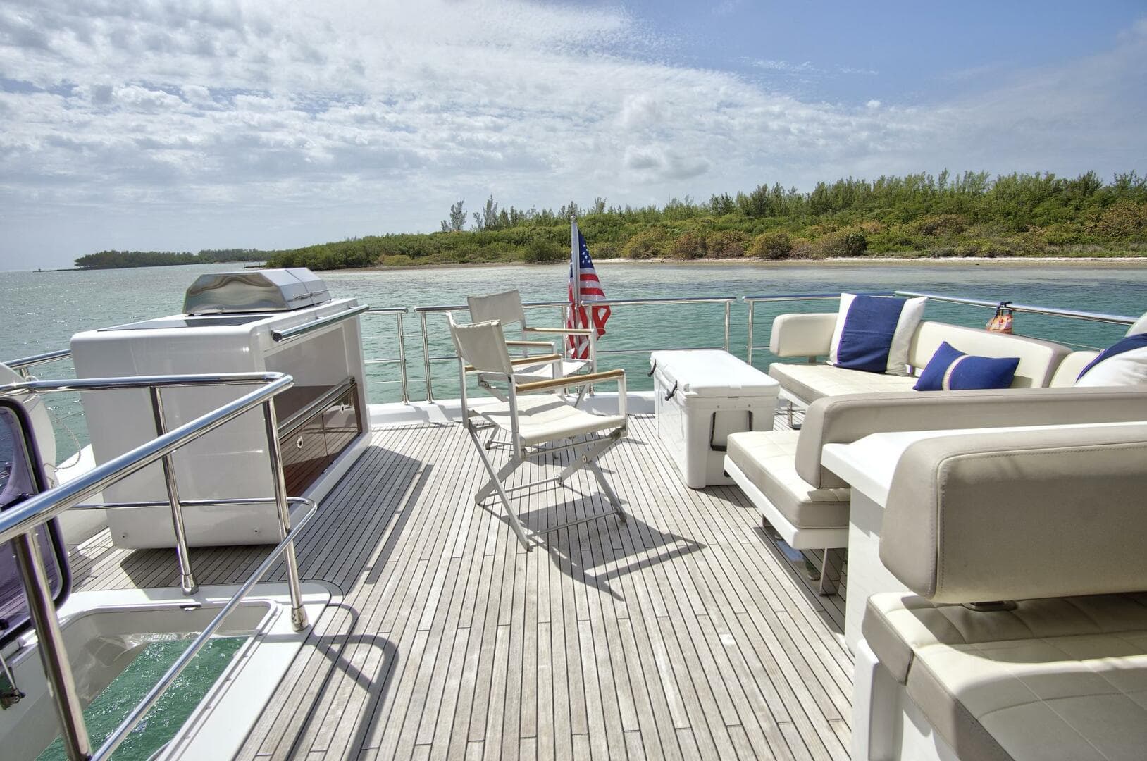 2017 Azimut 72 Flybridge photo 10