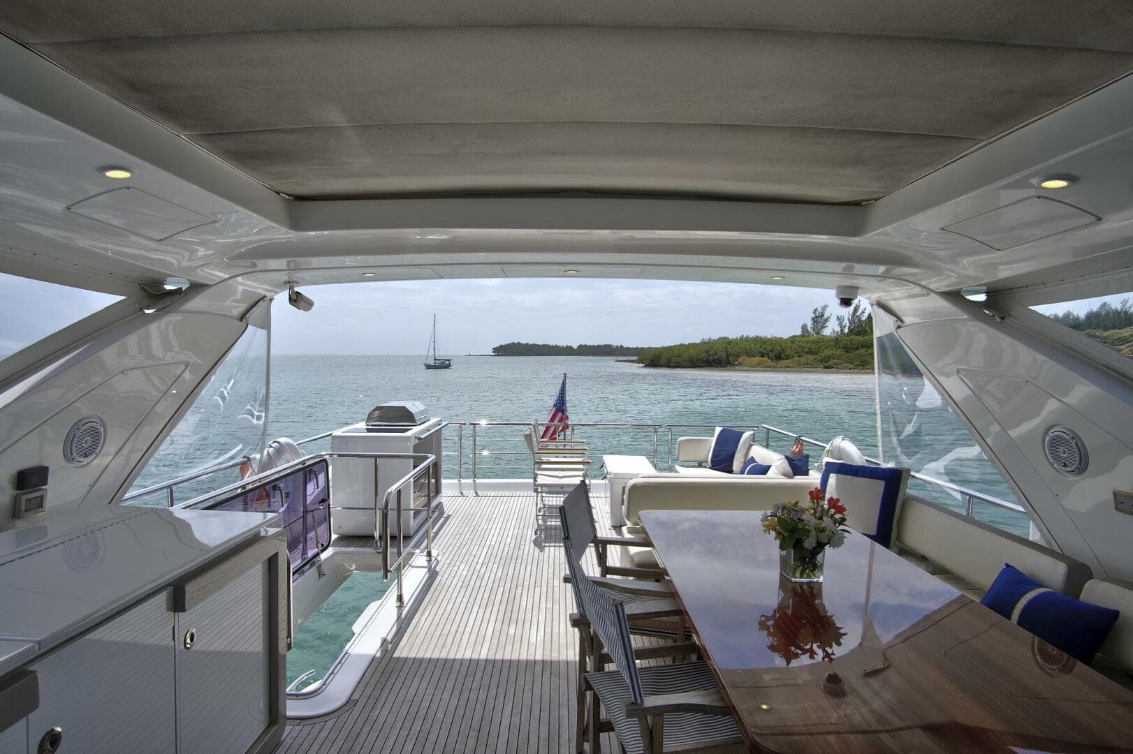 2017 Azimut 72 Flybridge photo 14