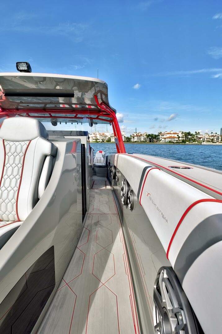 2023 Midnight Express 43 Open photo 21