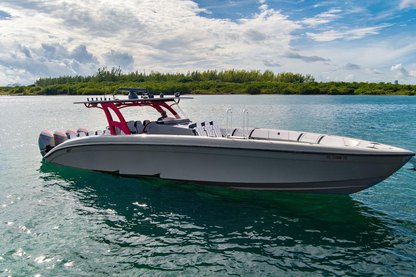 2023 Midnight Express 43 Open photo 9