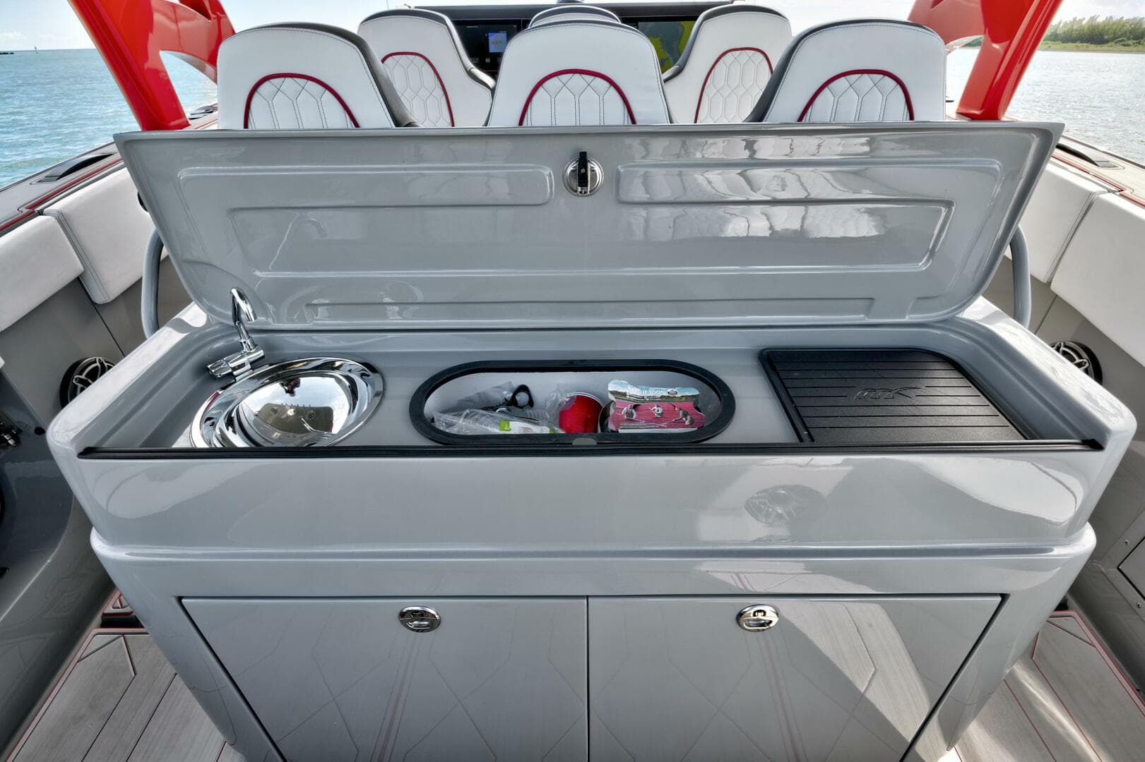 2023 Midnight Express 43 Open photo 30