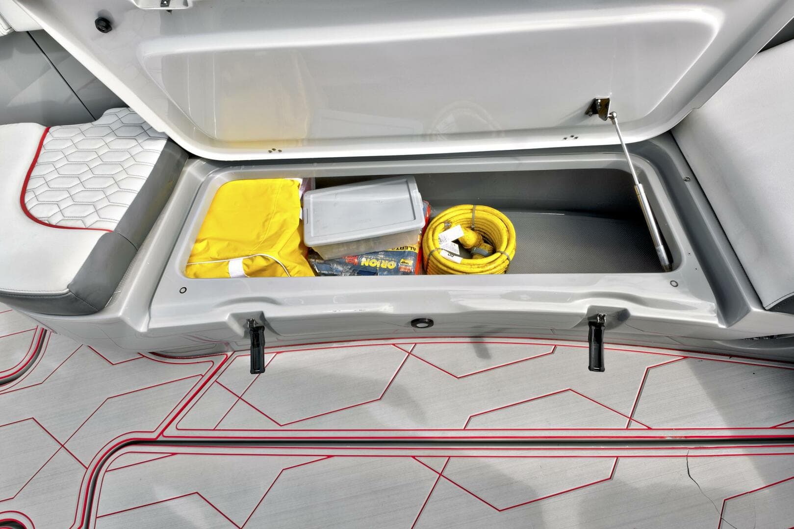 2023 Midnight Express 43 Open photo 31