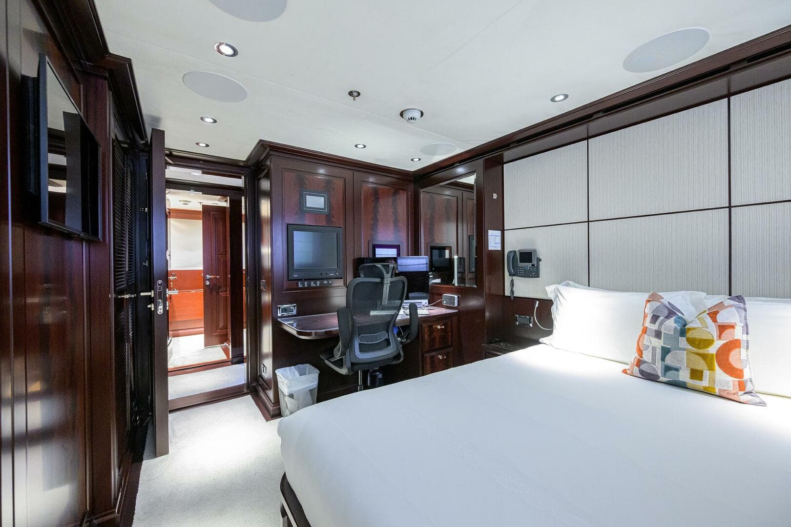2014 Feadship 60 Meter Motor Yacht photo 44