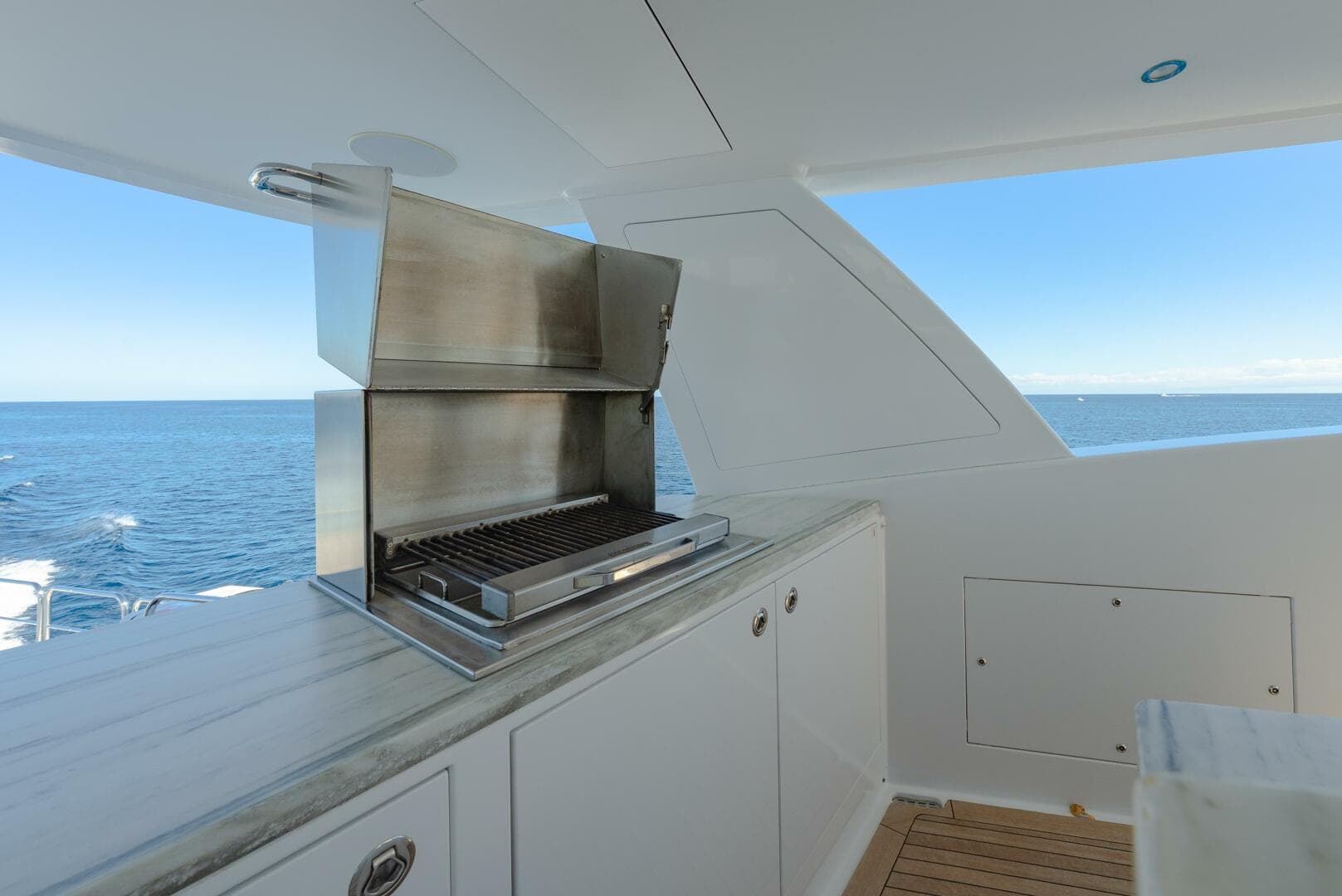 2018 Westport Raised Pilothouse photo 36