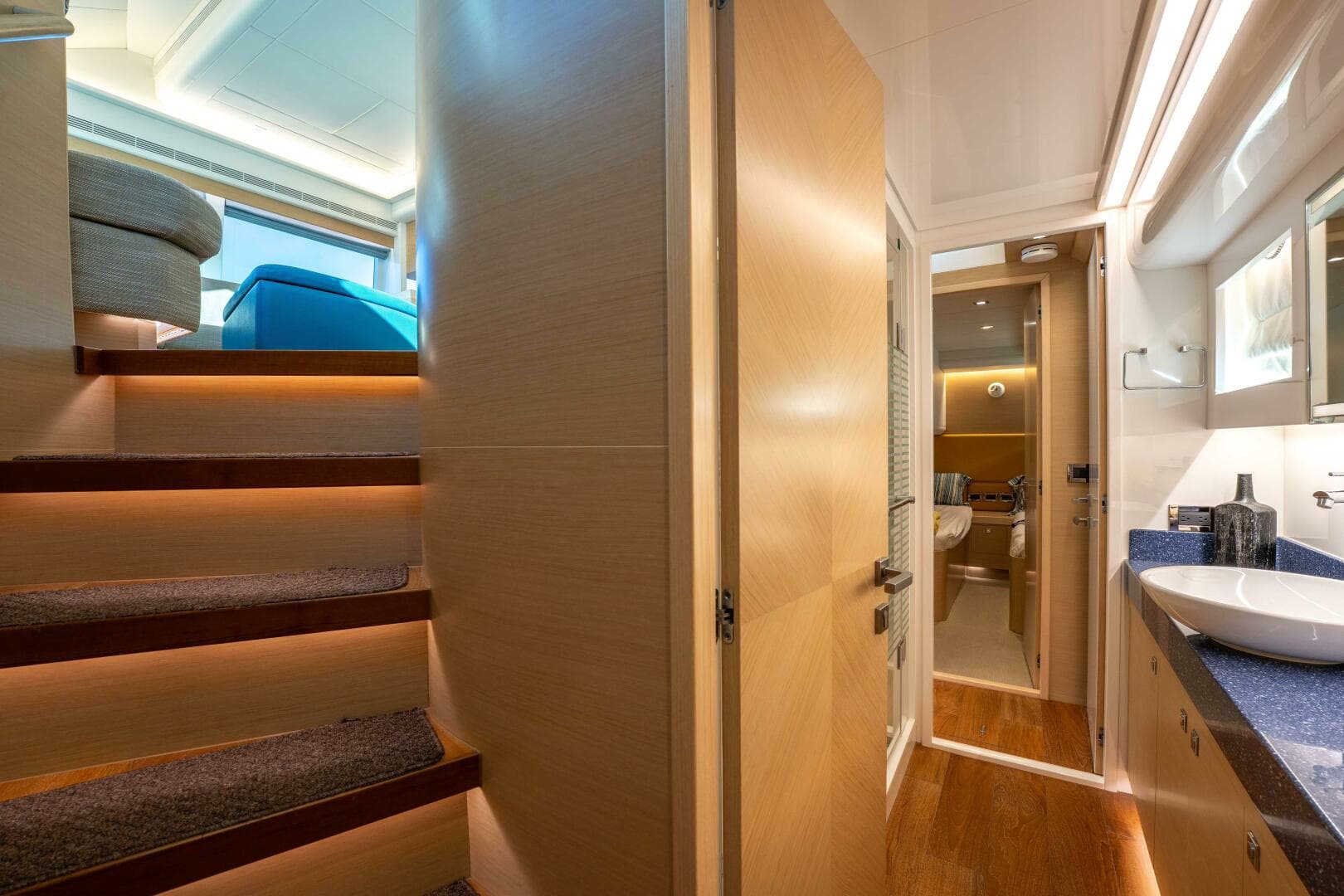 2016 Horizon PC52 photo 43