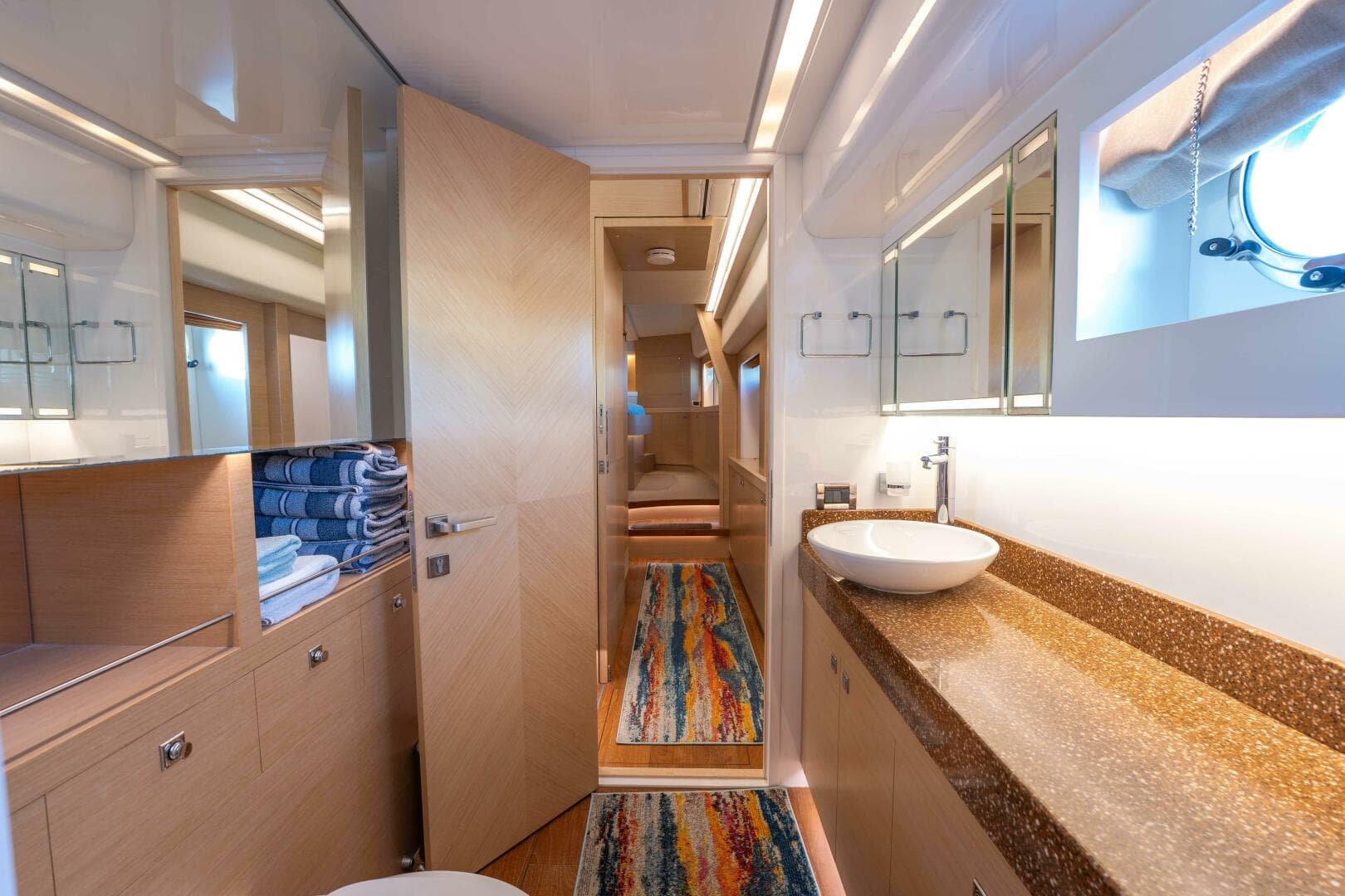 2016 Horizon PC52 photo 35