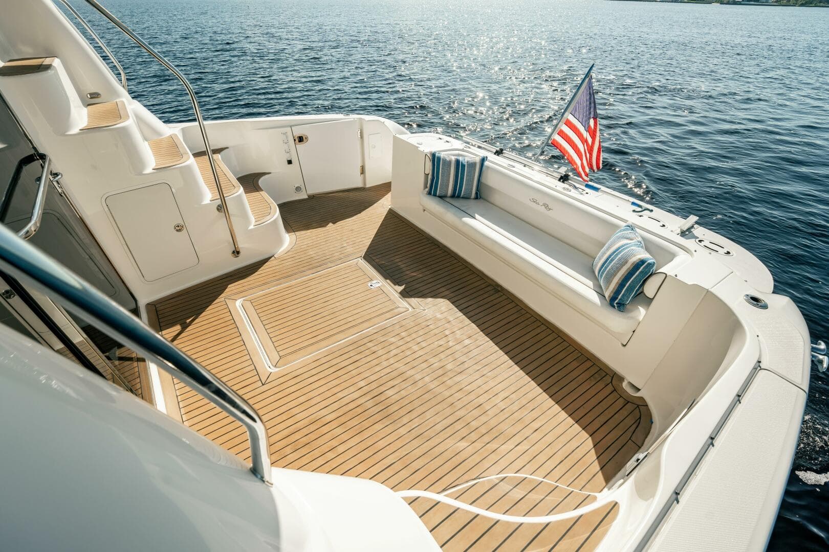 2007 Sea Ray 580 Sedan Bridge photo 13