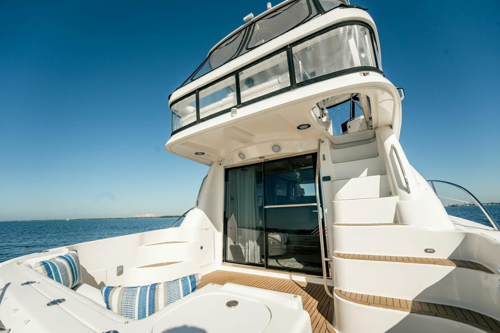 2007 Sea Ray 580 Sedan Bridge photo 12
