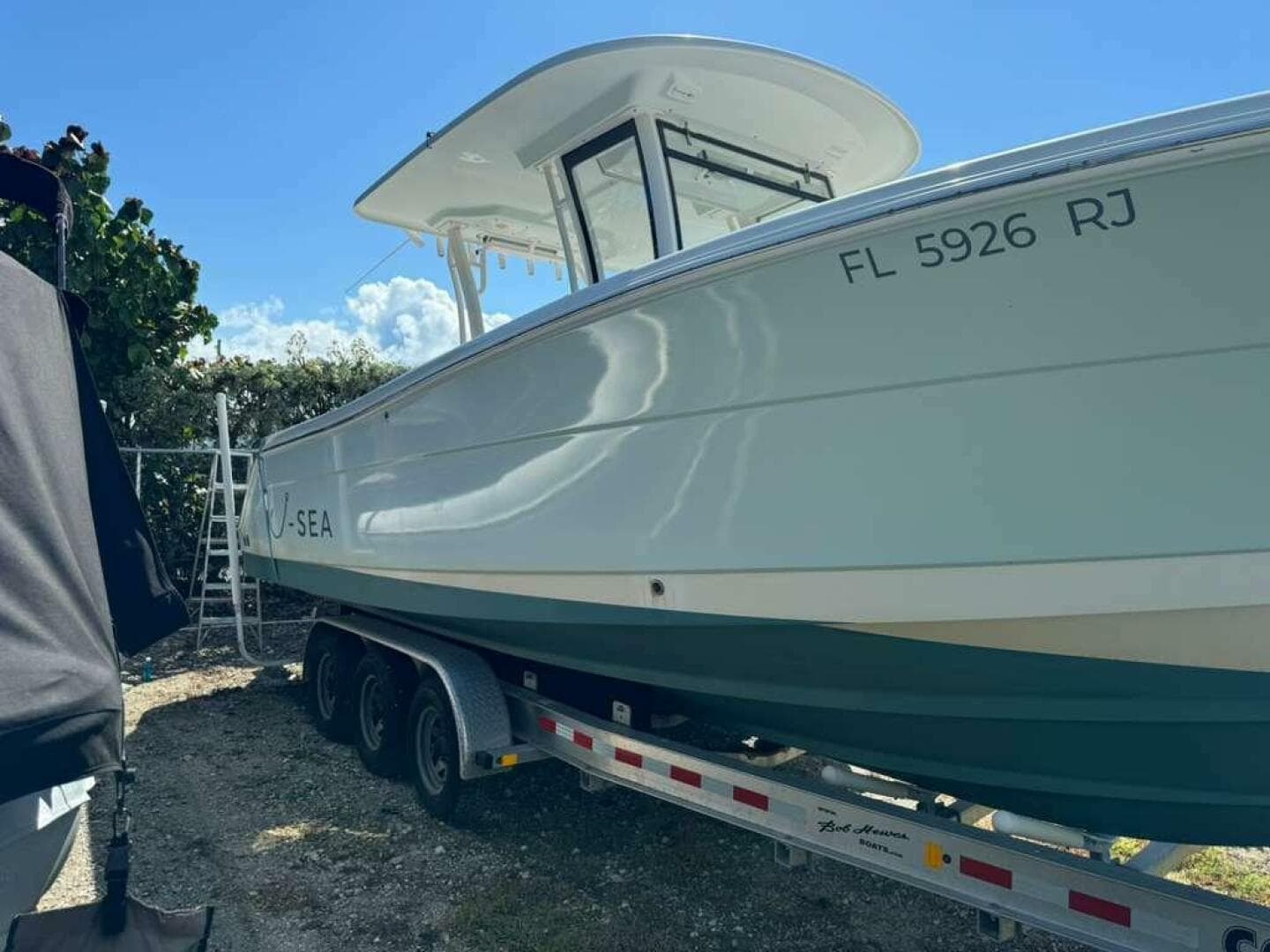 2017 Robalo R302 photo 5