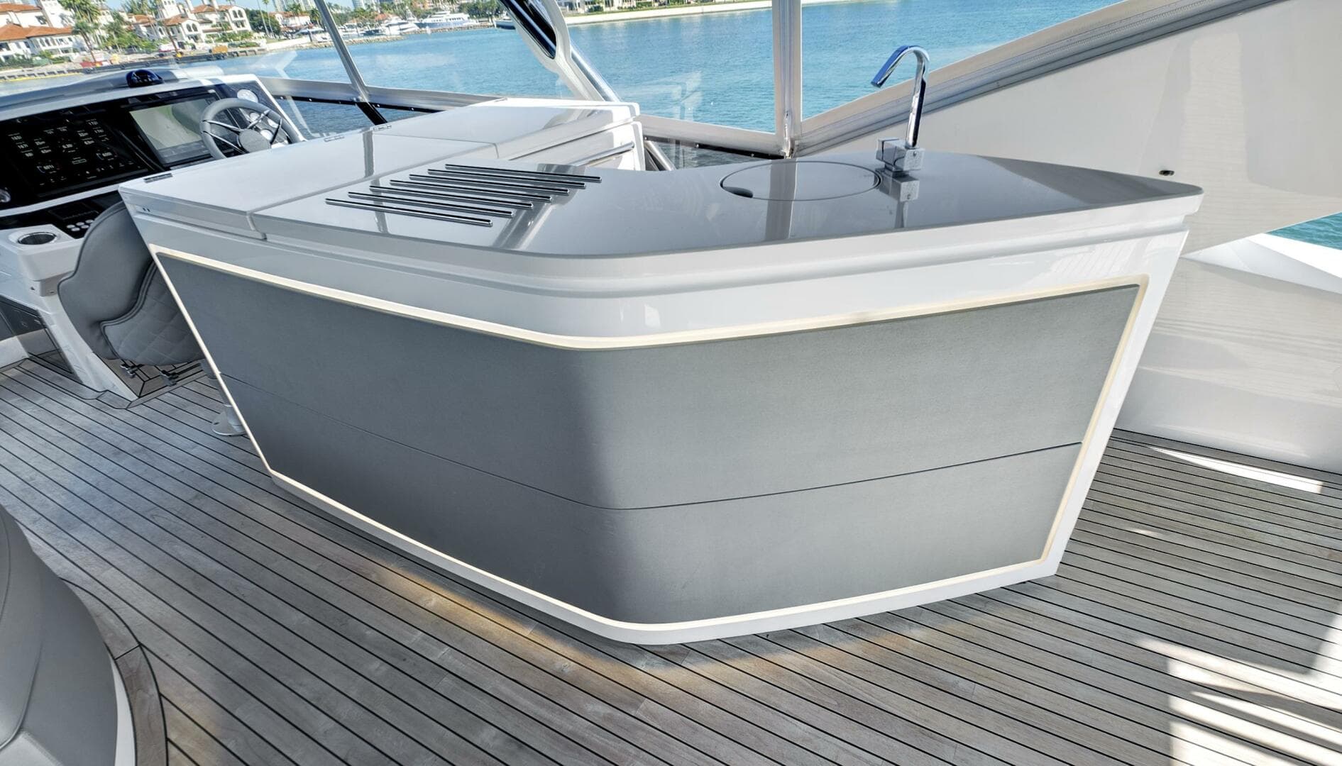 2024 Sunseeker 76 Yacht photo 34