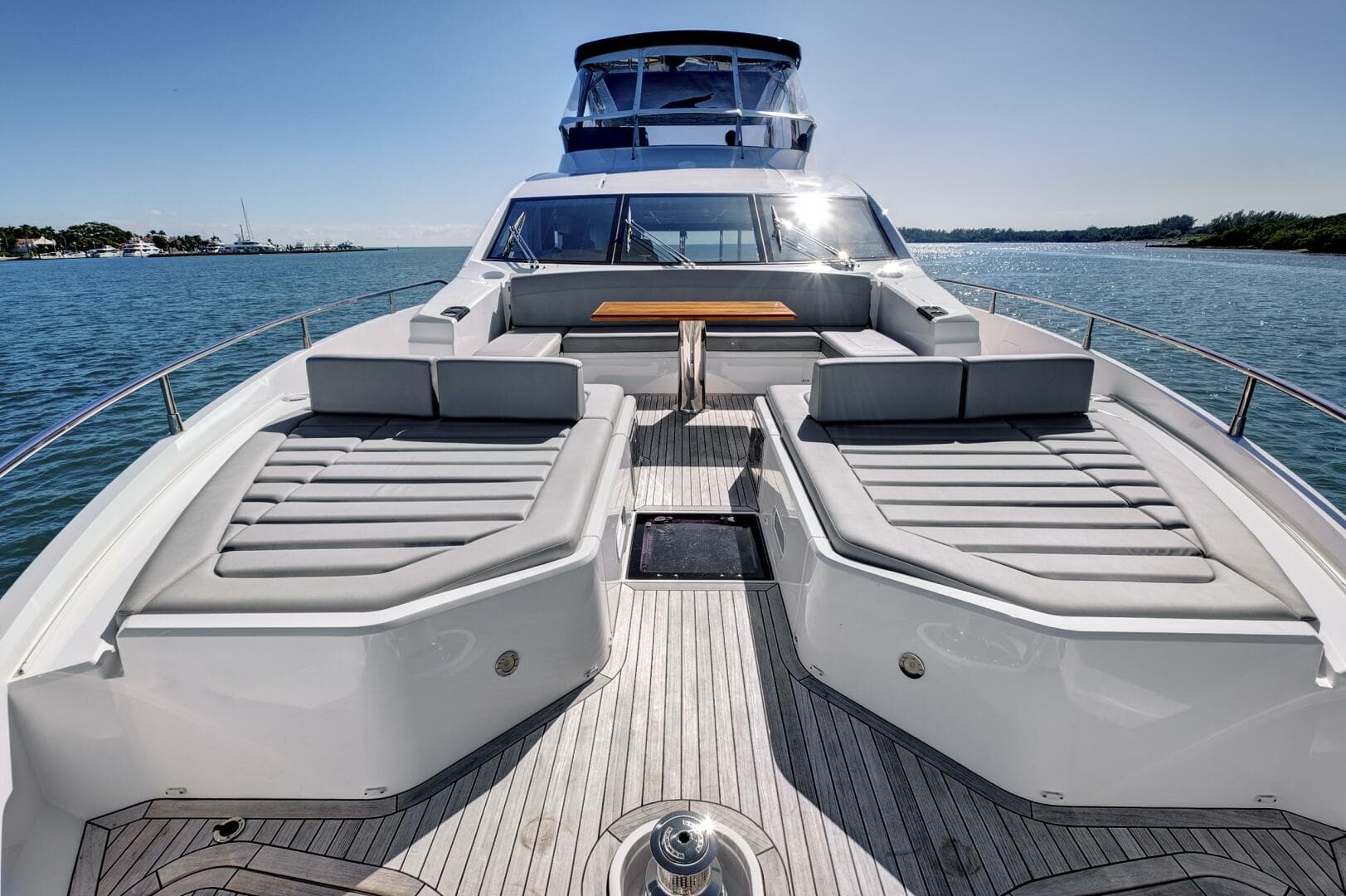 2024 Sunseeker 76 Yacht photo 25