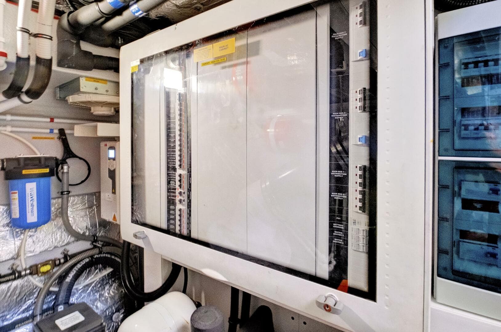 2024 Sunseeker 76 Yacht photo 48