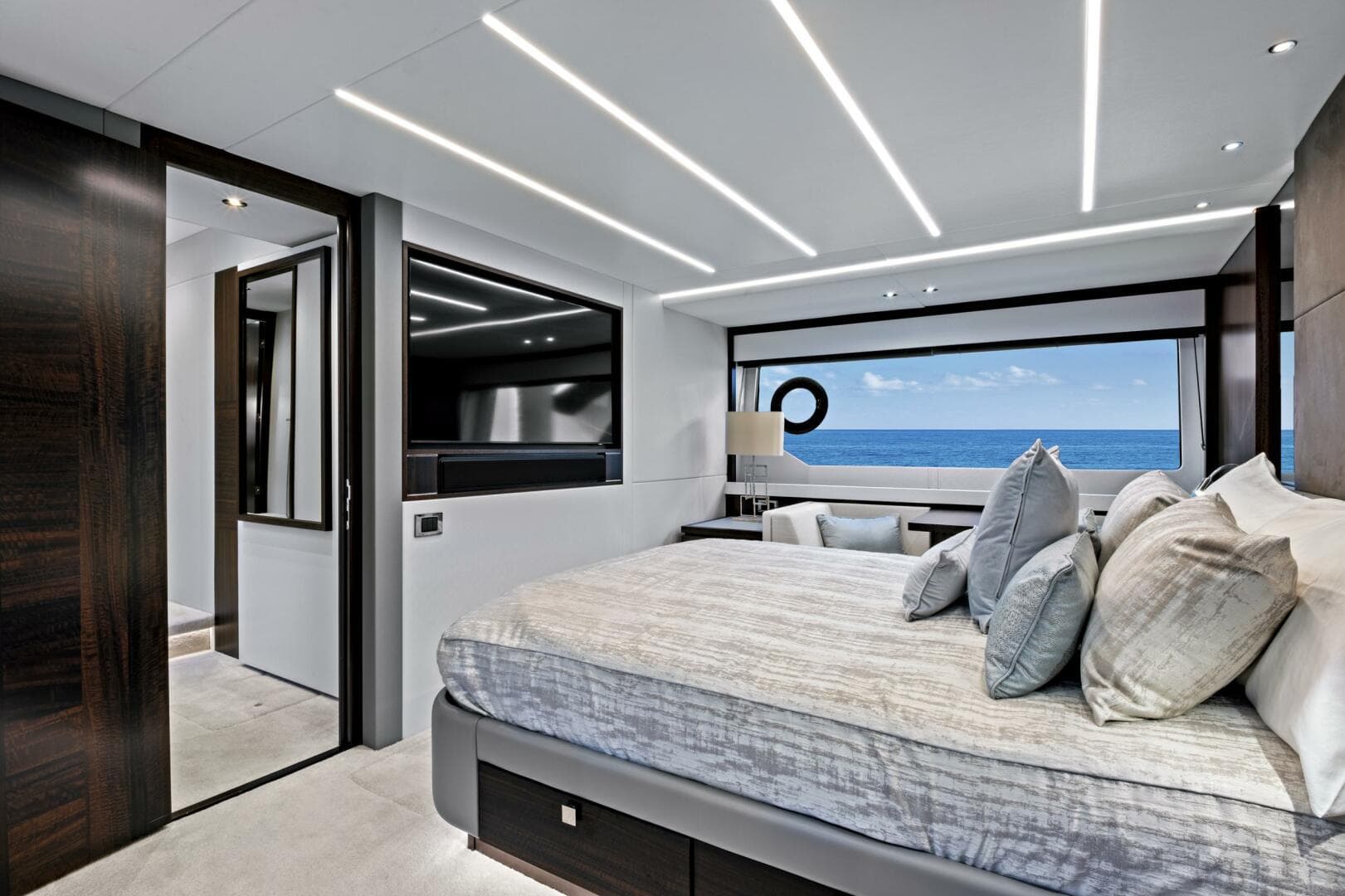 2024 Sunseeker 76 Yacht photo 53